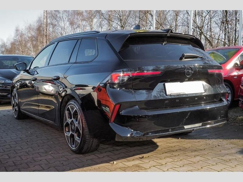 Gebraucht Opel Astra Ultimate 131 PS (96 kW) 2024 Schwarz Kombi