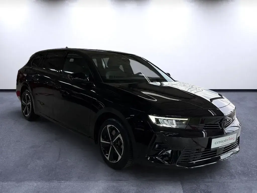 Gebraucht Opel Astra Ultimate 131 PS (96 kW) 2024 Schwarz Kleinwagen