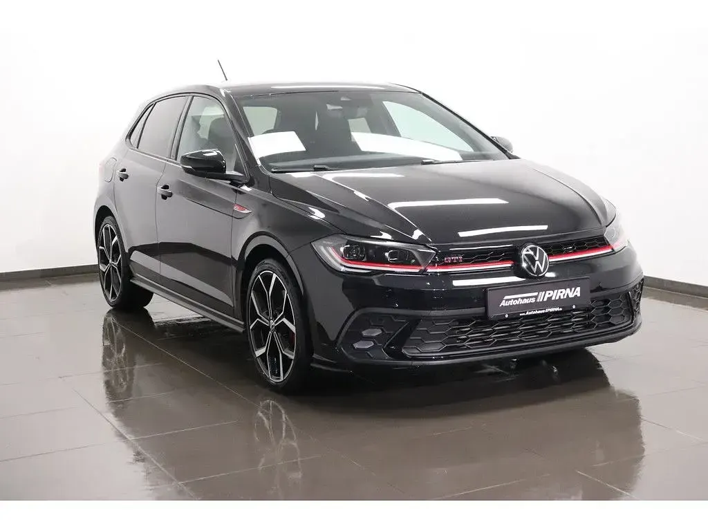 Second-hand VW Polo GTI 207 CP (152 kW) 2023 Negru Hatchback