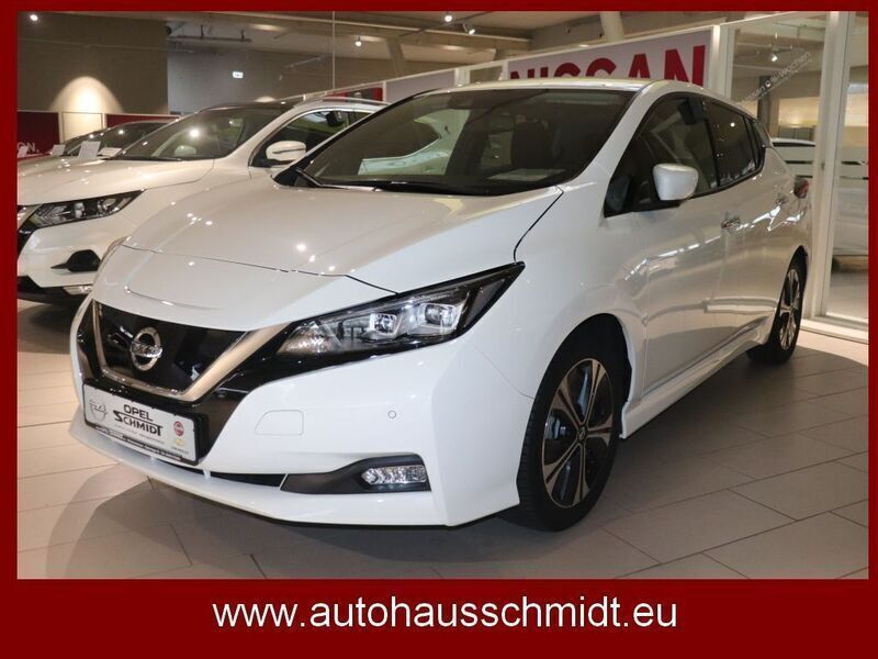 Weiß Gebraucht 2021 Nissan Leaf N-Connecta Kleinwagen | 16.490 € (Fairer Preis) - Bild 1/4