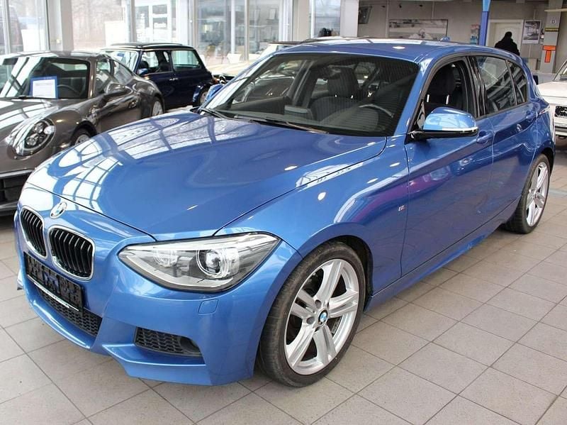 Estorilblau 2 metallic Gebraucht 2015 BMW 116 Kleinwagen | 10.900 € (Teuer) - Bild 1/4