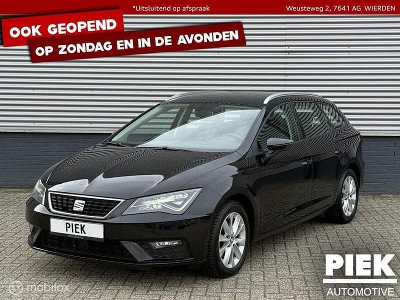 Schwarz Gebraucht 2017 Seat Leon ST Business Kombi | 8.999 € (Superpreis) - Bild 1/3