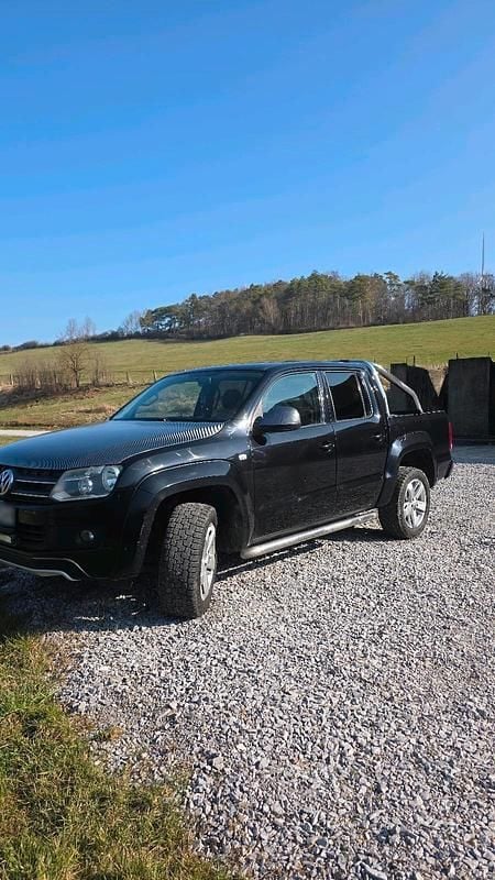 Gebraucht VW Amarok 163 PS (119 kW) 2011 Schwarz Pickup