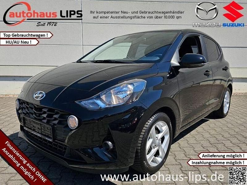 Phantom black / met Gebraucht 2023 Hyundai i10 Trend Kleinwagen | 14.790 € (Fairer Preis) - Bild 1/4