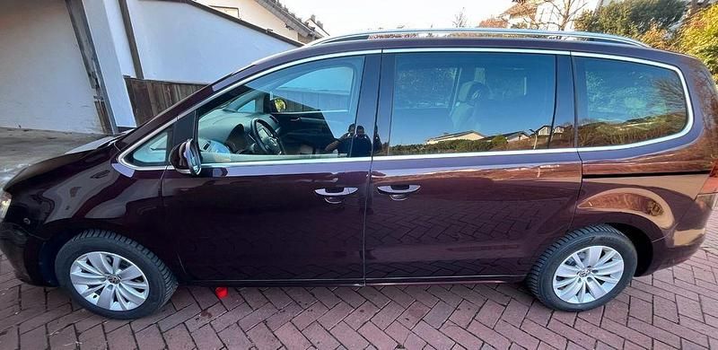 Gebraucht VW Sharan Comfortline 150 PS (110 kW) 2016 Van / Kleinbus
