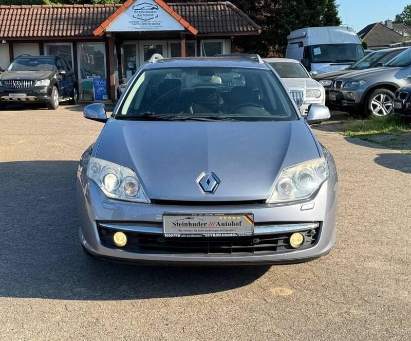 Gebraucht Renault Laguna III Dynamique 140 PS (102 kW) 2009 Silber Kombi