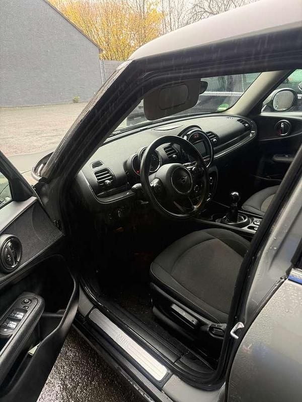 Gebraucht Mini Cooper D Clubman 150 PS (110 kW) 2019 Grau Kombi