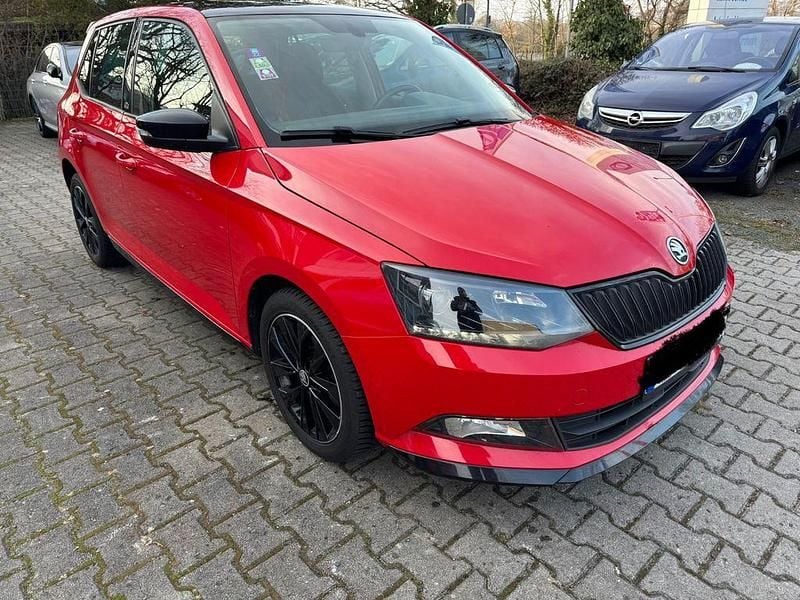 Gebraucht Skoda Fabia Monte Carlo 110 PS (80 kW) 2016 Rot Limousine