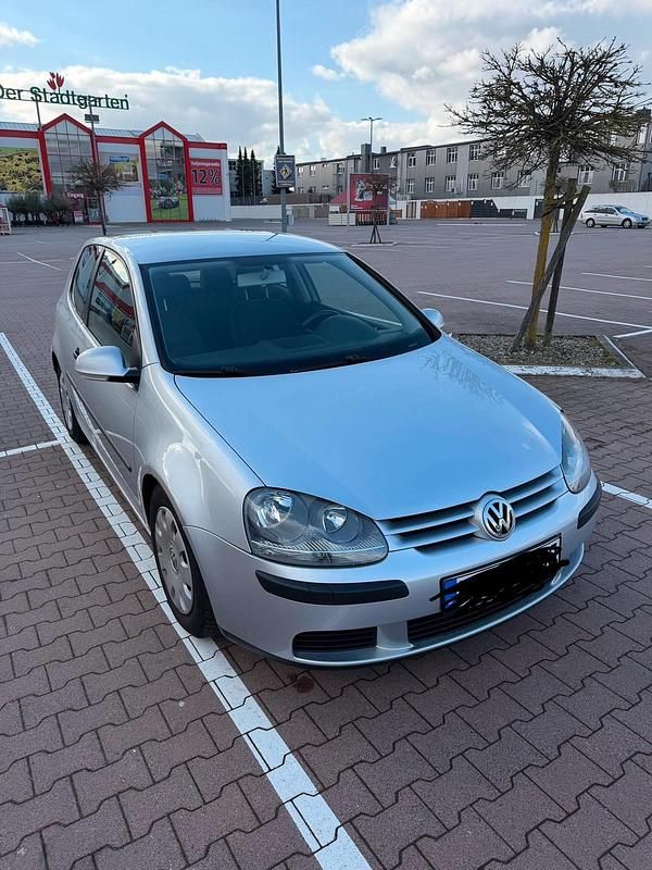 Gebraucht VW Golf IV 75 PS (55 kW) 2004 Limousine