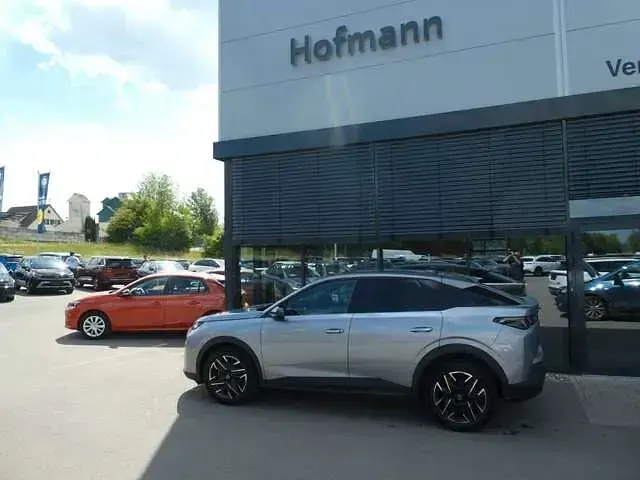 Gebraucht Peugeot 3008 Allure 145 PS (106 kW) 2025 Silber SUV