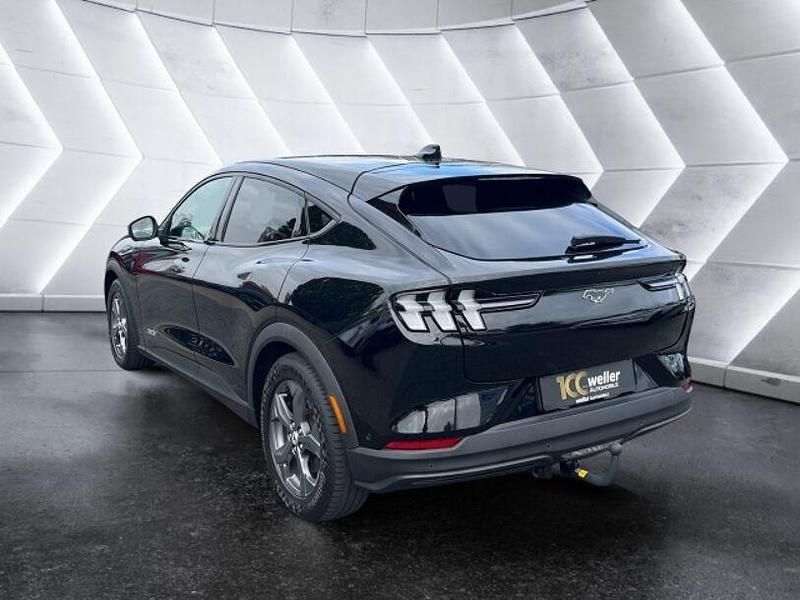 Gebraucht Ford Mustang Mach-E 216 kW (294 PS) 2022 Schwarz SUV