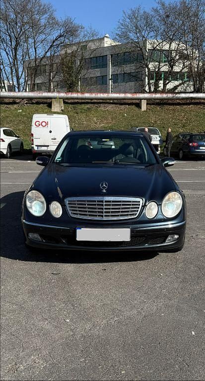 Gebraucht Mercedes E320 224 PS (164 kW) 2004 Blau Limousine