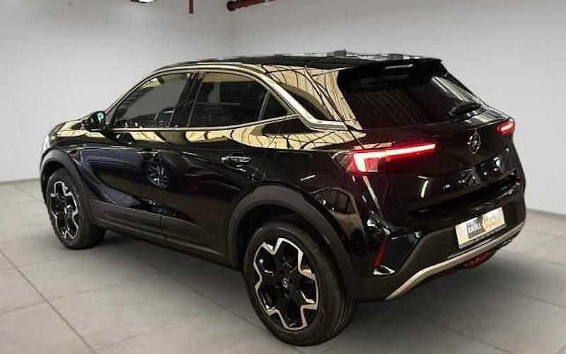 Gebraucht Opel Mokka Ultimate 131 PS (96 kW) 2023 Schwarz (diamant schwarz/karbon schwarz) SUV