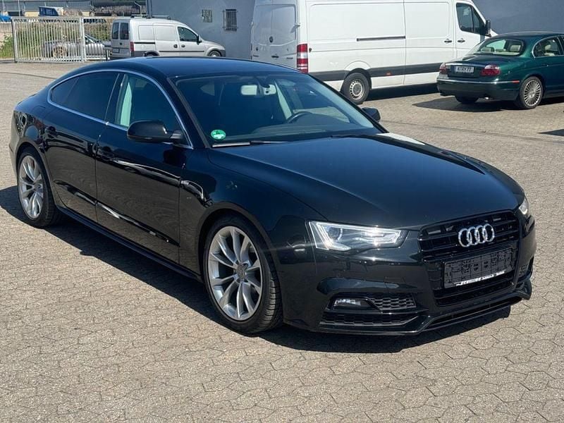 Schwarz Gebraucht 2017 Audi A5 Sportback S-Line Limousine | 16.350 € (Superpreis) - Bild 1/4