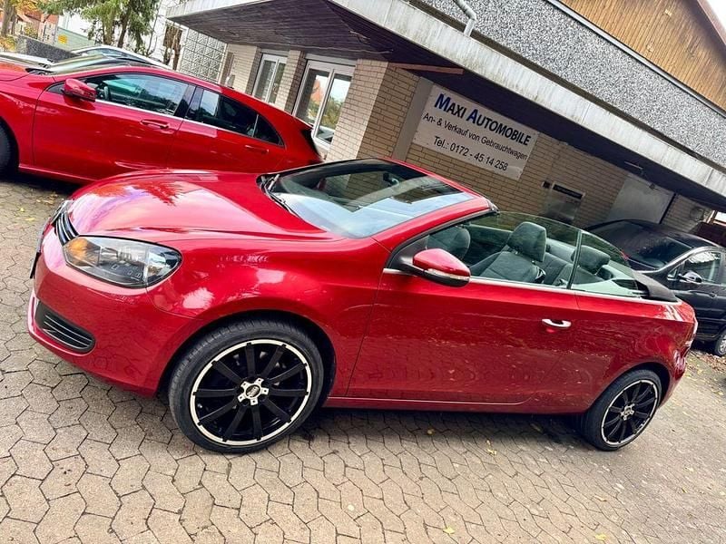 Gebraucht VW Golf Cabriolet 122 PS (89 kW) 2014 Rot Cabrio