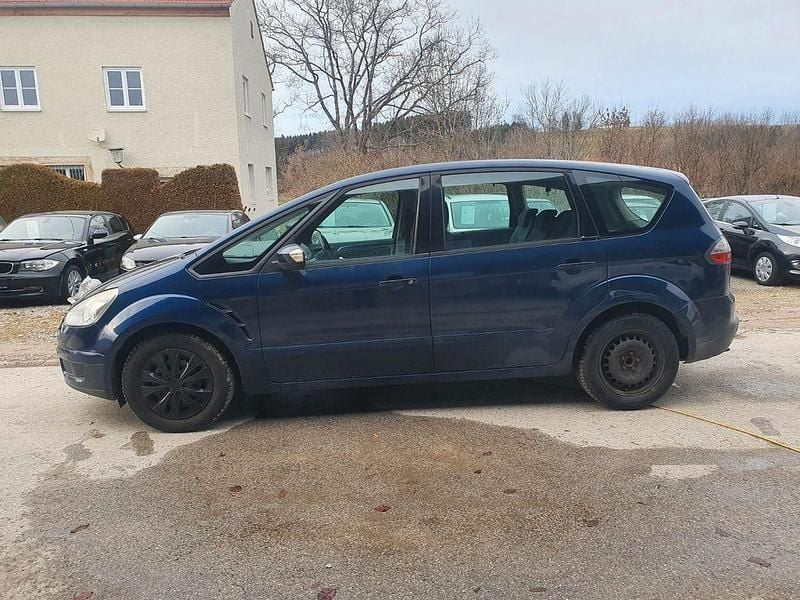 Gebraucht Ford S-MAX S 140 PS (102 kW) 2009 Blau Van / Kleinbus