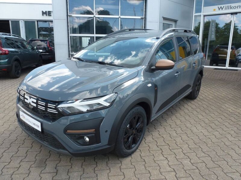 Gebraucht Dacia Jogger Extreme 110 PS (80 kW) 2024 Grau Van / Kleinbus