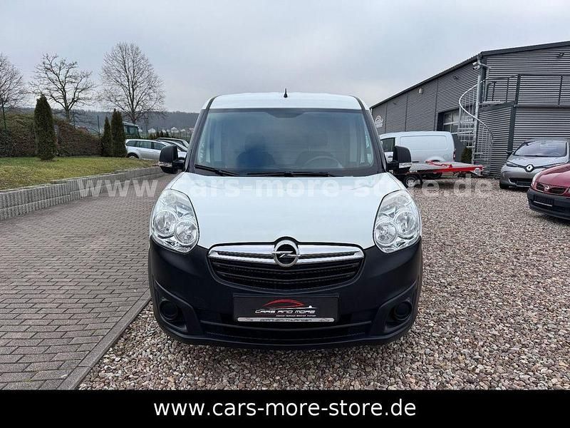 Gebraucht Opel Combo 95 PS (69 kW) 2015 Weiß Van / Kleinbus