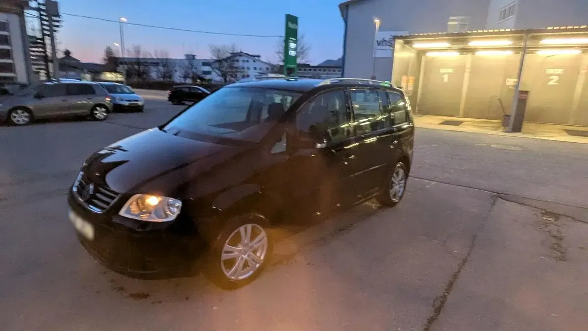 Gebraucht VW Touran 150 PS (110 kW) 2006 Schwarz Van / Kleinbus