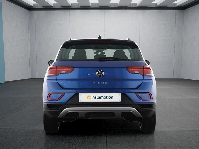 Gebraucht VW T-Roc 116 PS (85 kW) 2024 Blau SUV