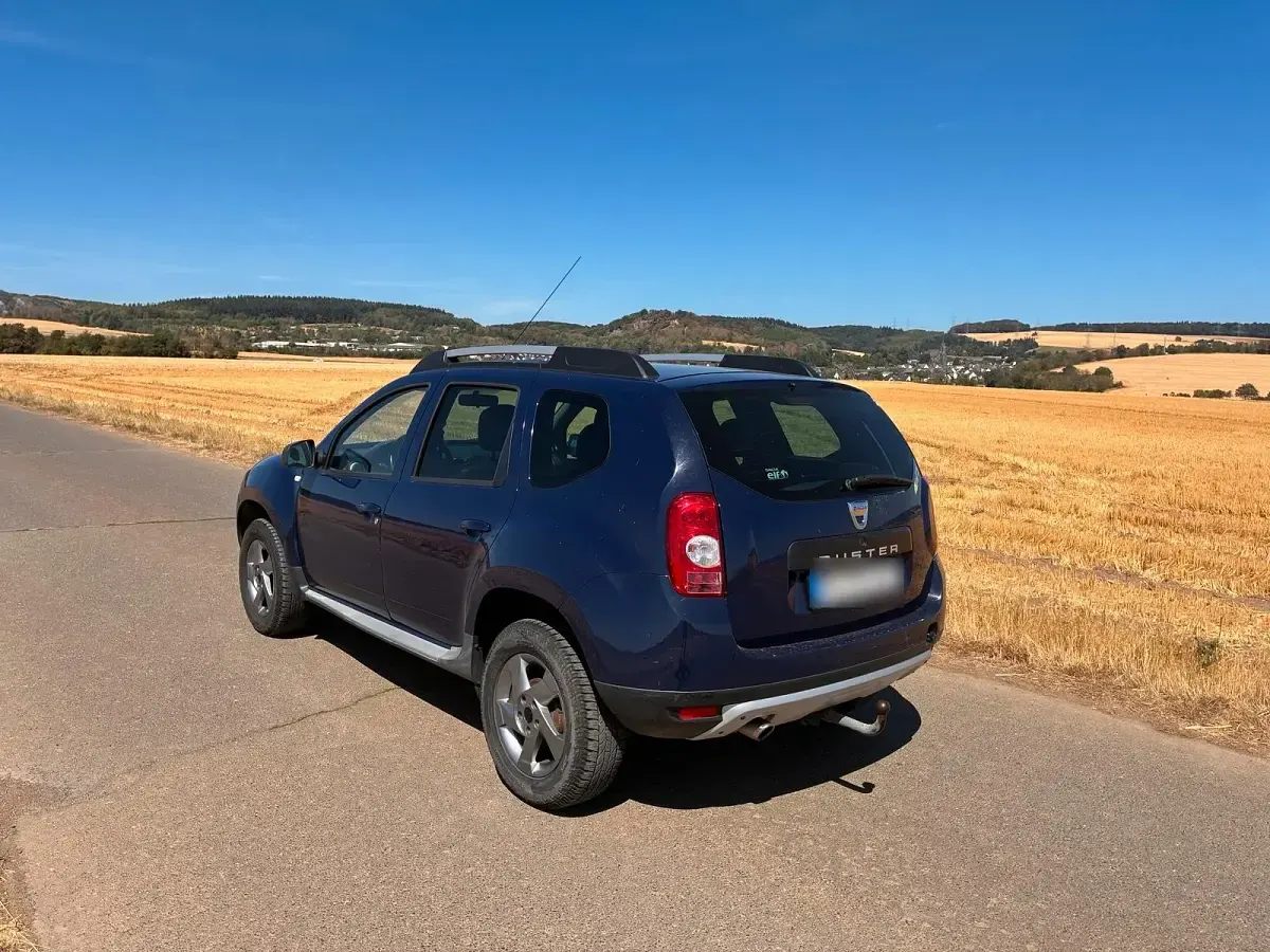 Gebraucht Dacia Duster 105 PS (77 kW) 2013 Blau SUV