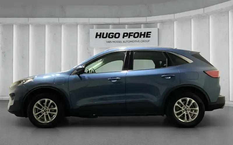 Gebraucht Ford Kuga Titanium 224 PS (164 kW) 2022 Blau SUV