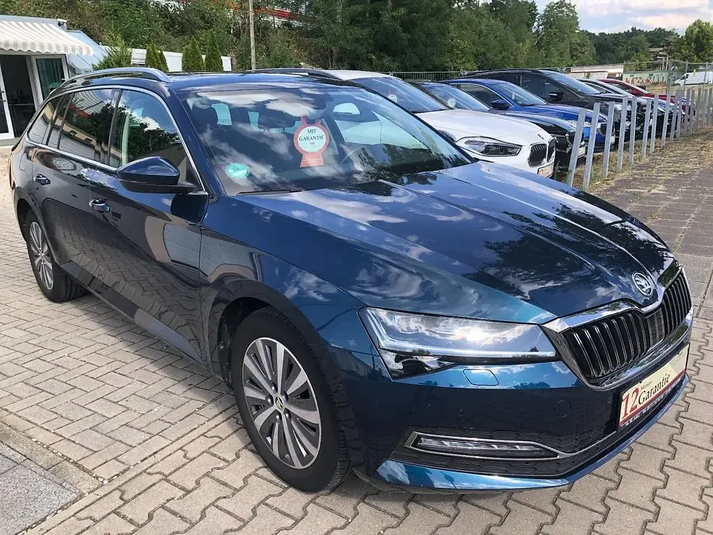 Gebraucht Skoda Superb Style 200 PS (147 kW) 2022 Blau Kombi
