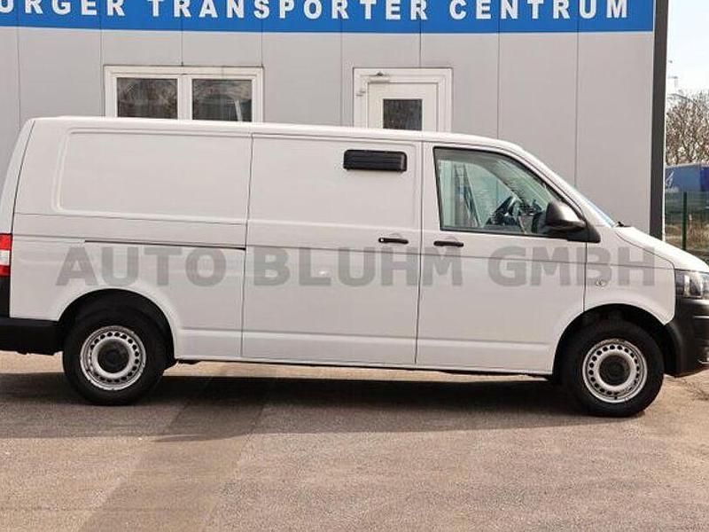 Gebraucht VW T5 102 PS (75 kW) 2013 Candyweiß Van