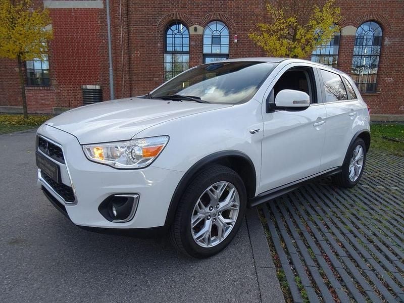Gebraucht Mitsubishi ASX Plus 114 PS (83 kW) 2017 Weiß SUV