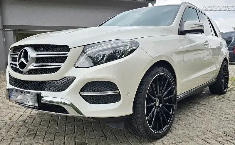 Gebraucht Mercedes GLE500 455 PS (334 kW) 2017 SUV