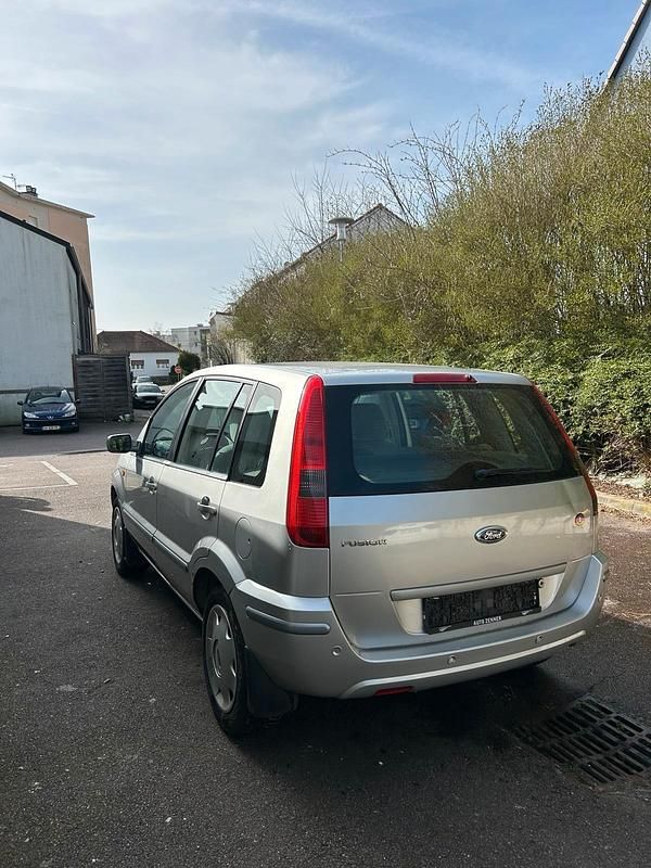 Gebraucht Ford Fusion 100 PS (73 kW) 2005 Kleinwagen