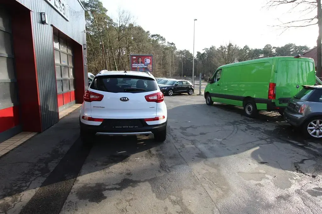 Gebraucht Kia Sportage Spirit 184 PS (135 kW) 2014 Weiß SUV