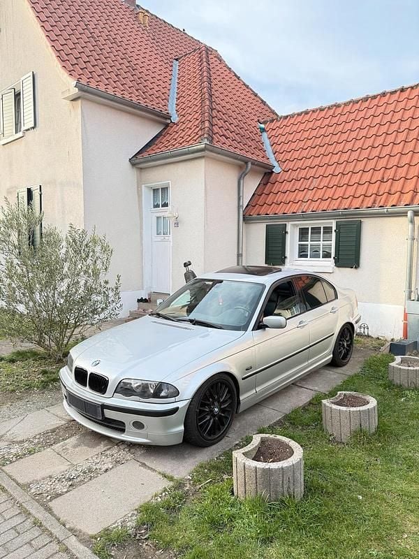 Gebraucht BMW 325 200 PS (147 kW) 2001 Grau Limousine