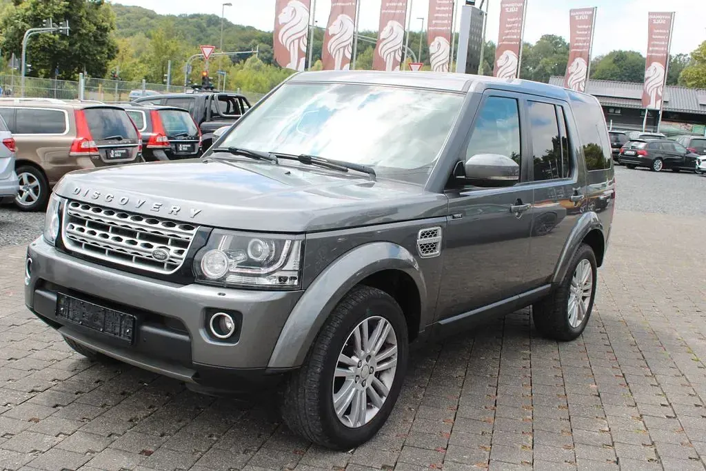 Gebraucht Land Rover Discovery 4 HSE 211 PS (155 kW) 2015 Grau SUV