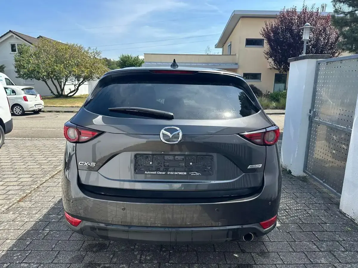 Gebraucht Mazda CX-5 Go 150 PS (110 kW) 2018 Machine gray metallic SUV