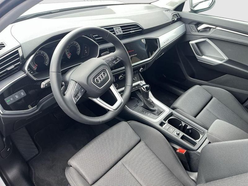 Gebraucht Audi Q3 Advanced Plus 150 PS (110 kW) 2025 Weiß SUV