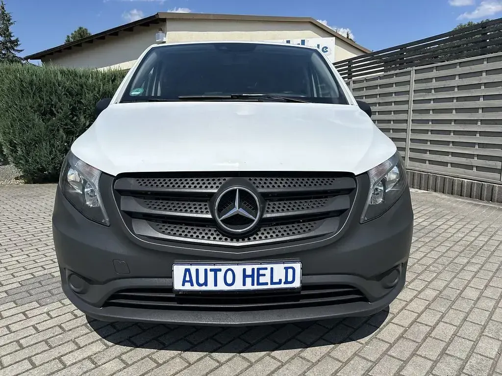 Gebraucht Mercedes Vito 163 PS (119 kW) 2019 Weiß Van