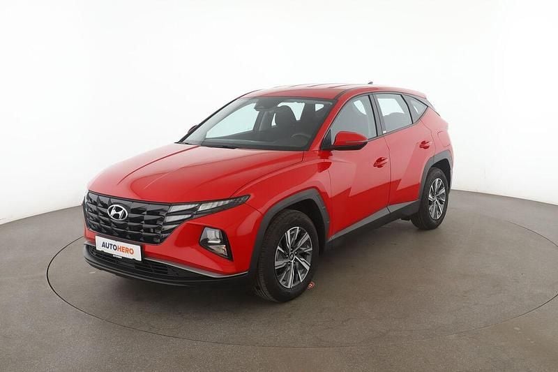 Rot Gebraucht 2021 Hyundai Tucson Pure SUV | 22.330 € (Guter Preis) - Bild 1/3