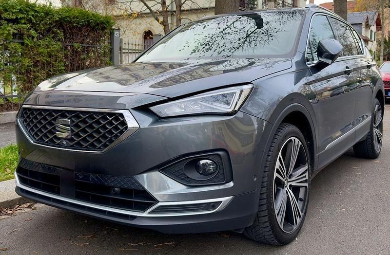 Silber Gebraucht 2019 Seat Tarraco 4Drive SUV | 26.500 € (Guter Preis) - Bild 1/4