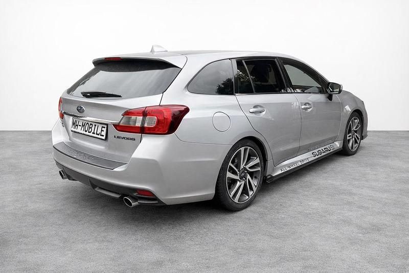 Gebraucht Subaru Levorg Sport 170 PS (125 kW) 2015 Ice silver (m) Kombi