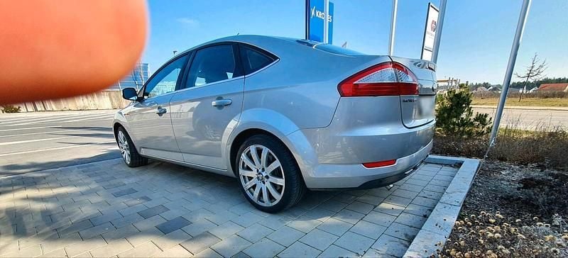 Gebraucht Ford Mondeo Titanium 145 PS (106 kW) 2007 Grau Limousine