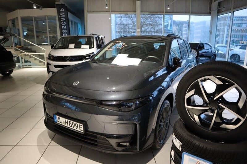 Gebraucht Leapmotor C10 160 kW (218 PS) 2025 Canopy grey SUV