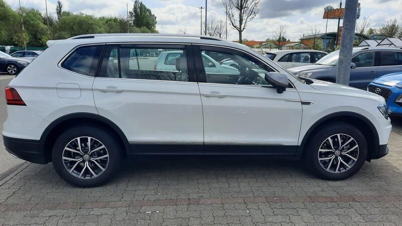 Weiß Gebraucht 2019 VW Tiguan Allspace SUV | 22.489 € (Fairer Preis) - Bild 1/4