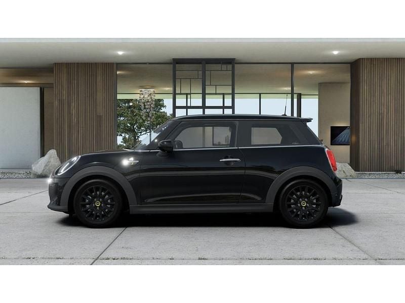 Gebraucht Mini Cooper SE 135 kW (184 PS) 2023 Schwarz Kleinwagen