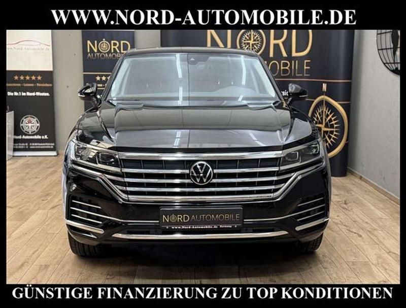 Gebraucht VW Touareg Elegance 231 PS (169 kW) 2022 Schwarz SUV