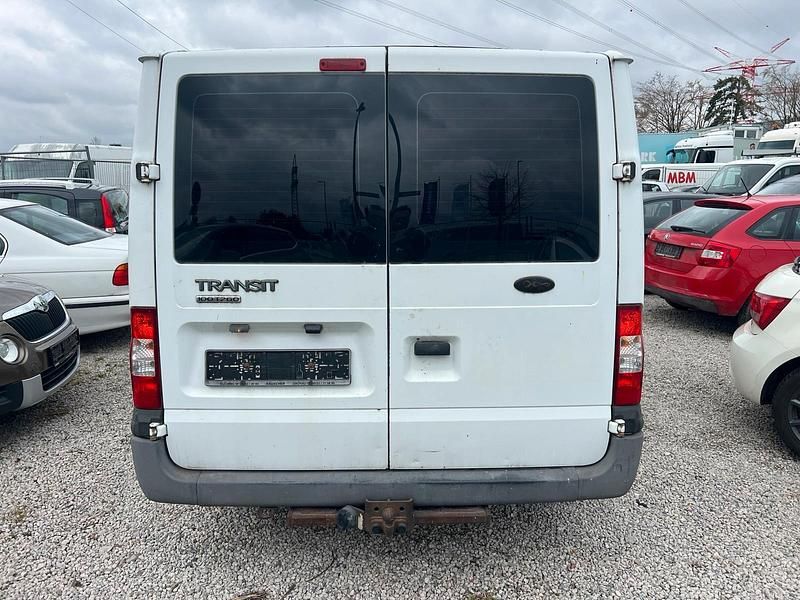 Gebraucht Ford Tourneo 101 PS (74 kW) 2013 Weiß Van / Kleinbus