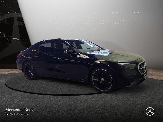 Gebraucht Mercedes E220 AMG 197 PS (144 kW) 2025 Schwarz Limousine
