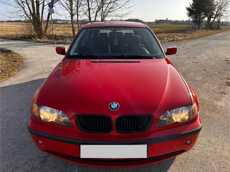 Rot Gebraucht 2002 BMW 318 Kombi | 2.580 € (Fairer Preis) - Bild 1/4