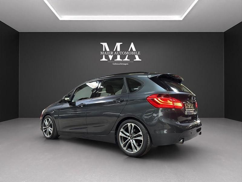 Gebraucht BMW 220 Advantage 192 PS (141 kW) 2016 Grau Kombi