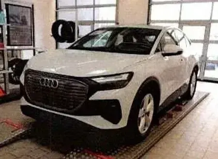Second-hand Audi Q4 Sportback e-tron Ambiente 125 kW (170 CP) 2023 Alb SUV